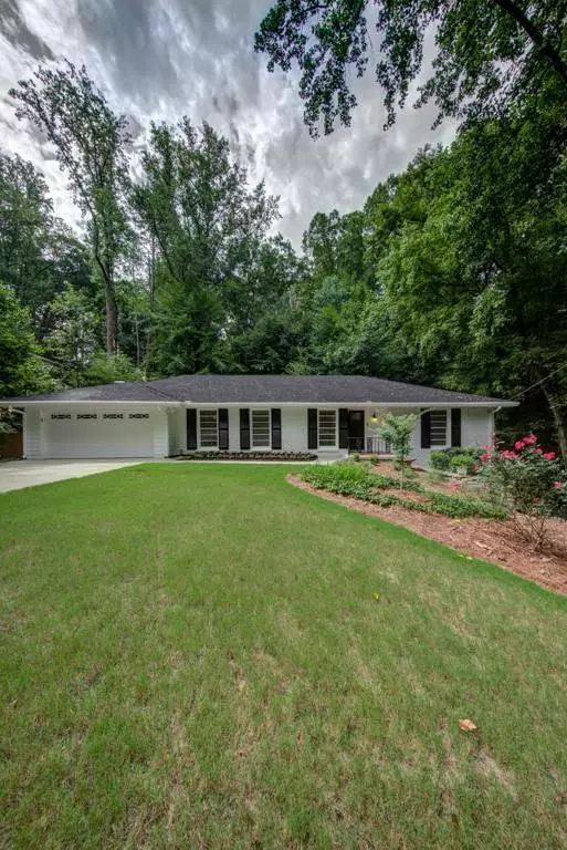 110 Wyndham DR, Sandy Springs, GA 30328