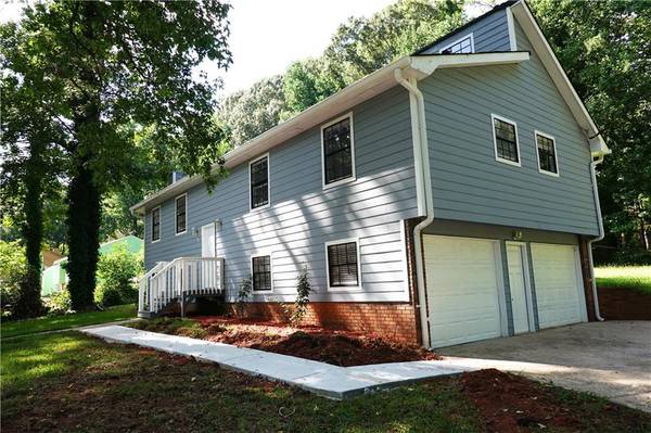 4080 Willow Ridge RD, Douglasville, GA 30135