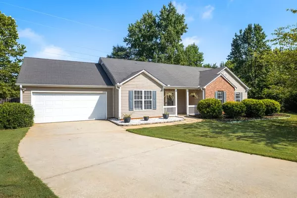 Loganville, GA 30052,721 Manor RDG