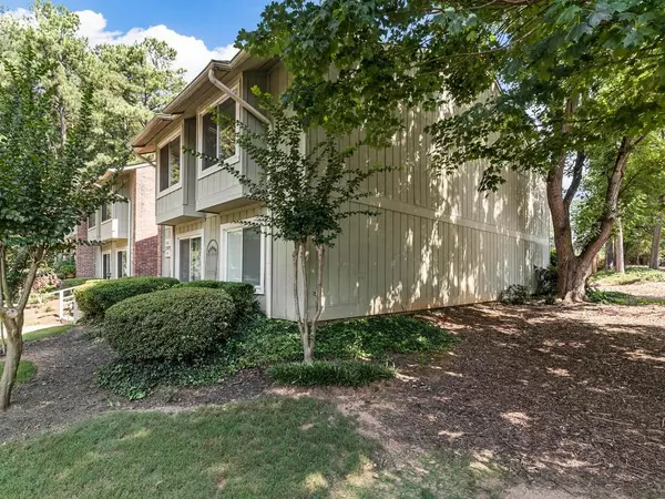 Marietta, GA 30067,2114 Palmyra DR SE