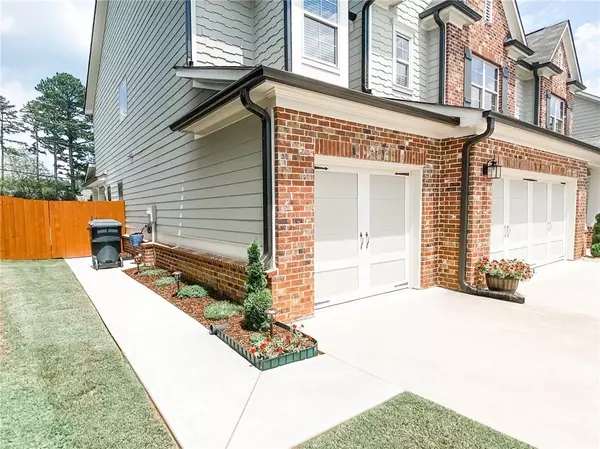 Buford, GA 30518,724 Laura Jean CT