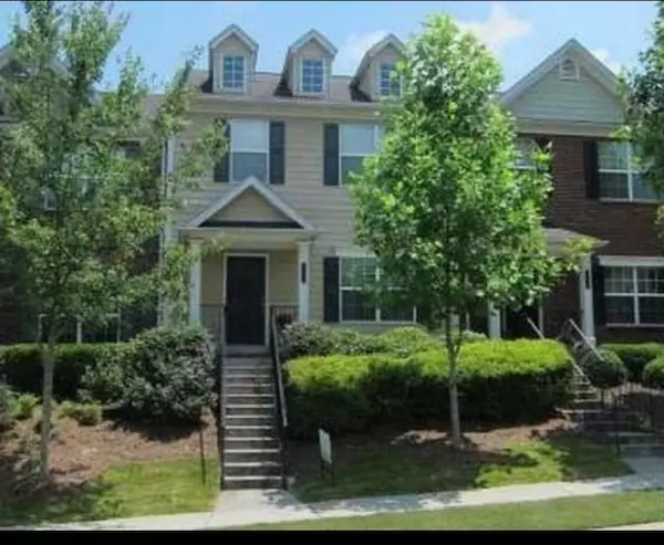 831 Society CT, Woodstock, GA 30188