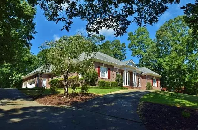 4505 NORTHAMPTON, Flowery Branch, GA 30542