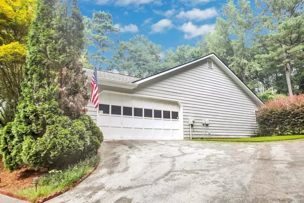 Loganville, GA 30052,4215 TIMBER TRACE RD