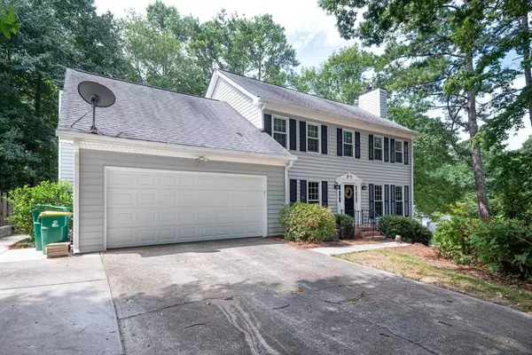 3892 Running Fox DR, Marietta, GA 30062