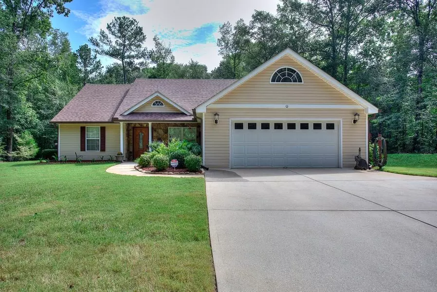 55 Pebble XING, Covington, GA 30016