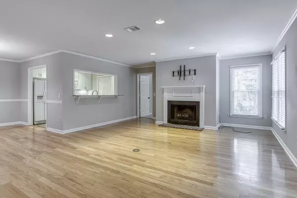 Atlanta, GA 30327,603 Bainbridge DR