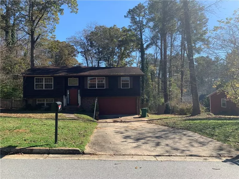 3626 River Hills DR, Ellenwood, GA 30294