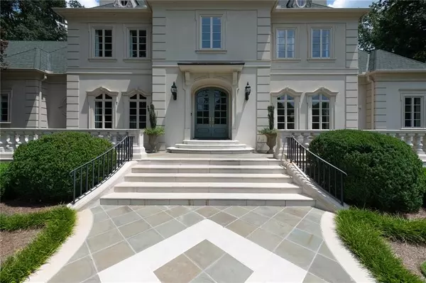 Atlanta, GA 30327,1101 Garmon DR NW