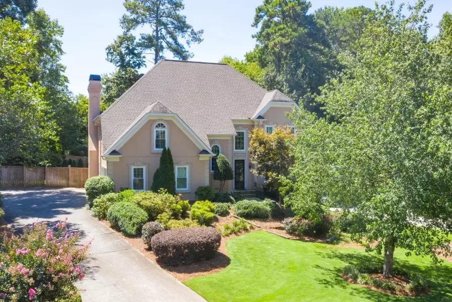 111 Ridgetree LN, Marietta, GA 30068