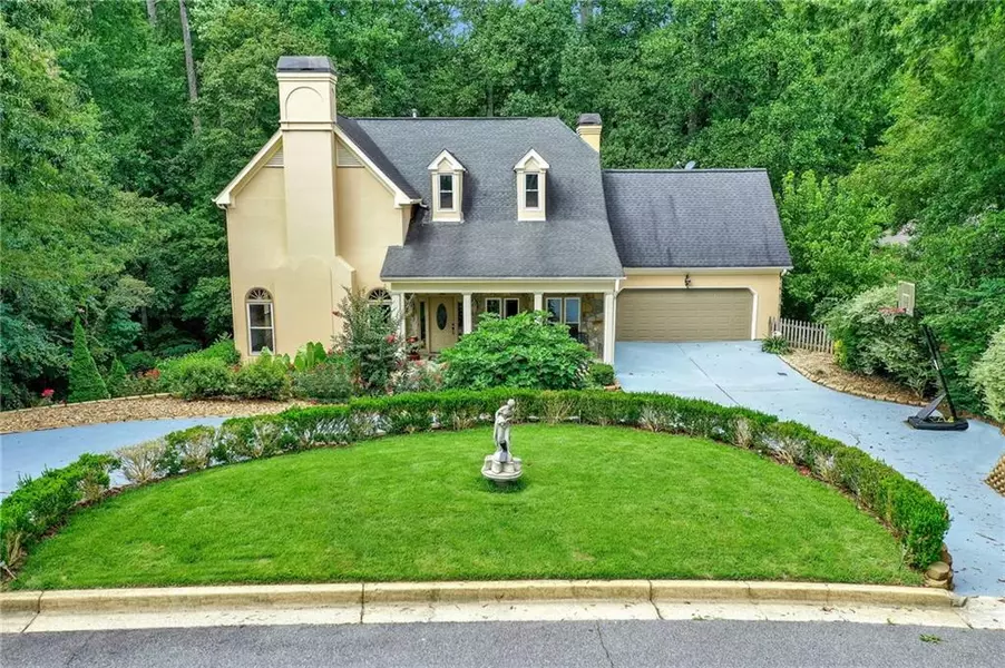 130 Wicksford GLN, Sandy Springs, GA 30350