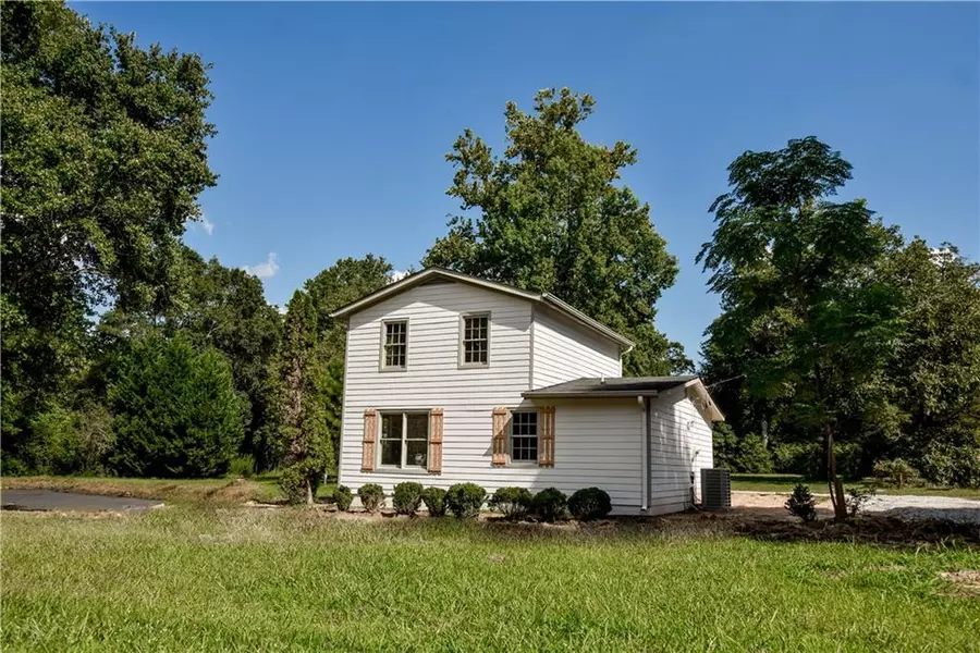 3770 Youth Monroe RD, Loganville, GA 30052