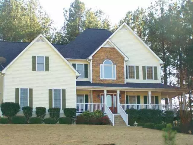 402 Tynsdale DR, Douglasville, GA 30134