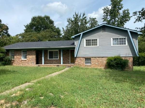 33 Fairhaven DR, Rome, GA 30165