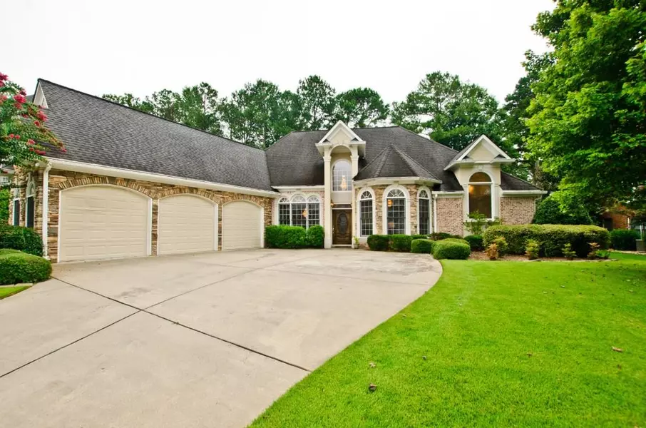 3024 Woodbridge LN, Canton, GA 30114