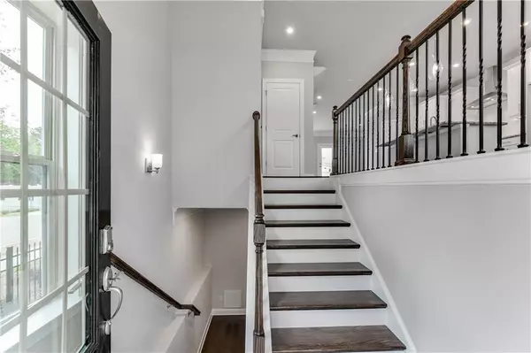 Roswell, GA 30076,10010 Jack DR #14