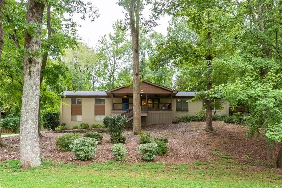 2603 Warwick DR, Marietta, GA 30062