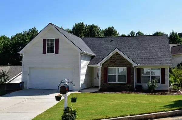 389 Burt's Crossing DR, Dawsonville, GA 30534