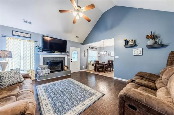 Senoia, GA 30276,101 Apache PT