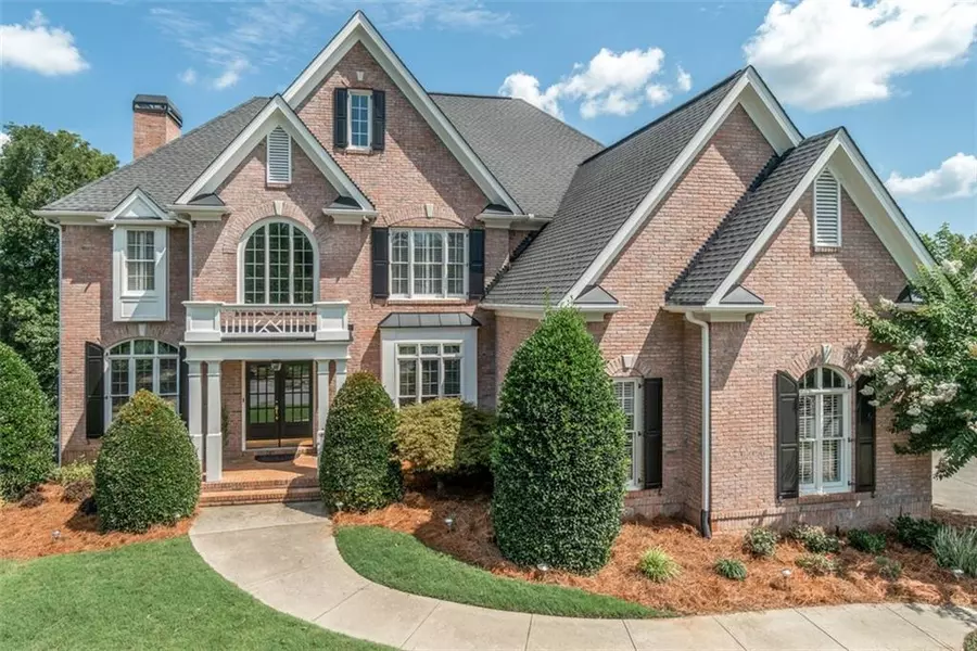 5685 Lake Manor TRCE, Johns Creek, GA 30022