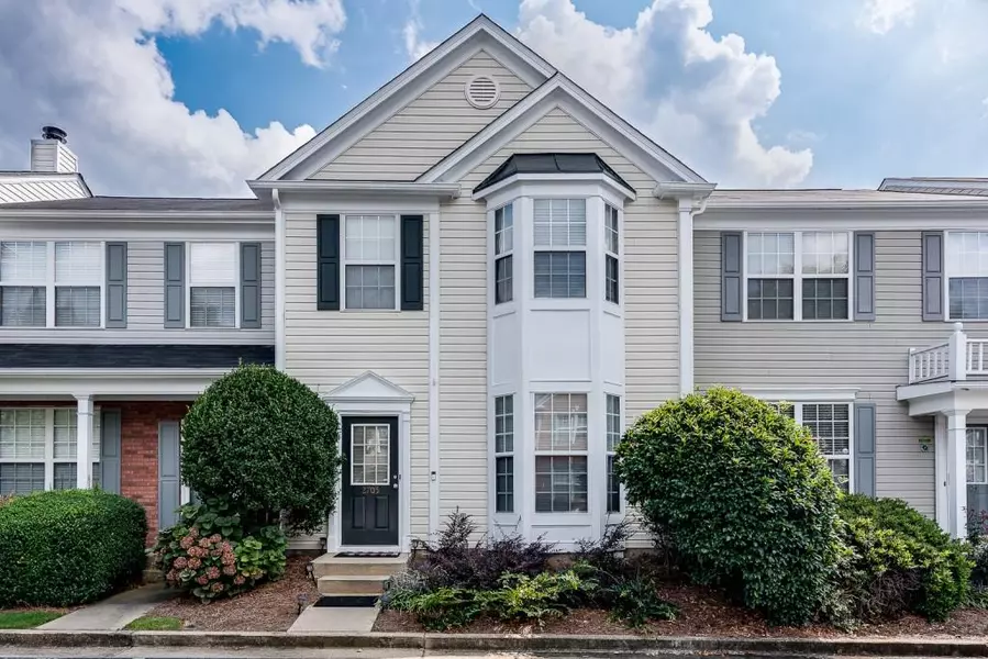 2705 Ashleigh LN, Alpharetta, GA 30004