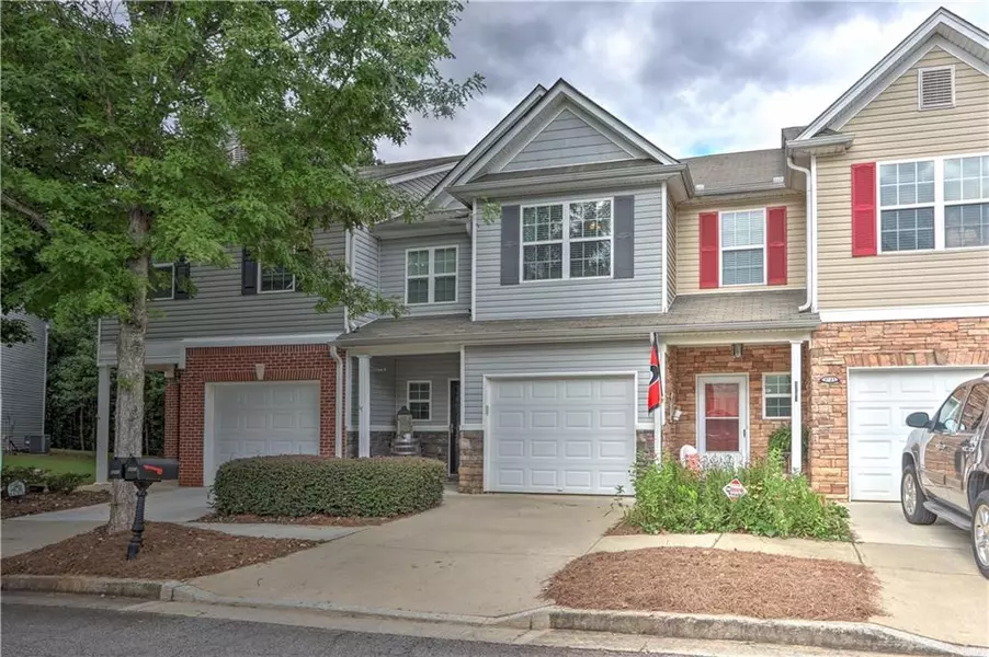 4783 Beacon Ridge Lane, Flowery Branch, GA 30542