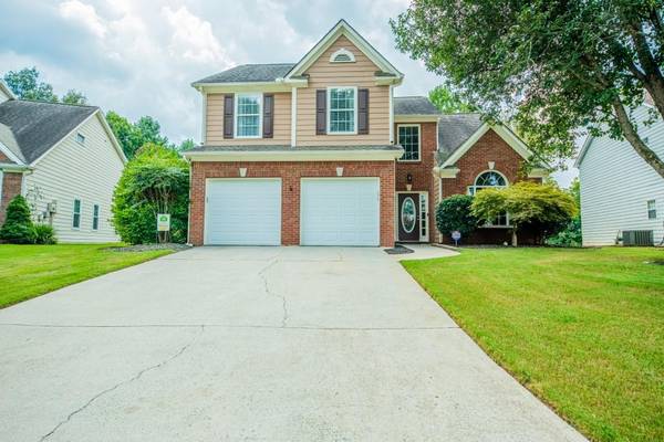 1340 Primrose DR, Roswell, GA 30076