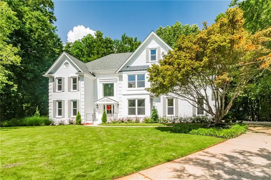 10725 Oxford Mill CIR, Alpharetta, GA 30022