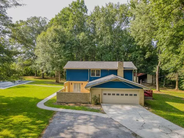 Loganville, GA 30052,3806 Loganville HWY