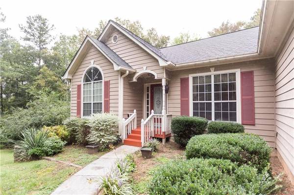 4723 Pine DR, Loganville, GA 30052