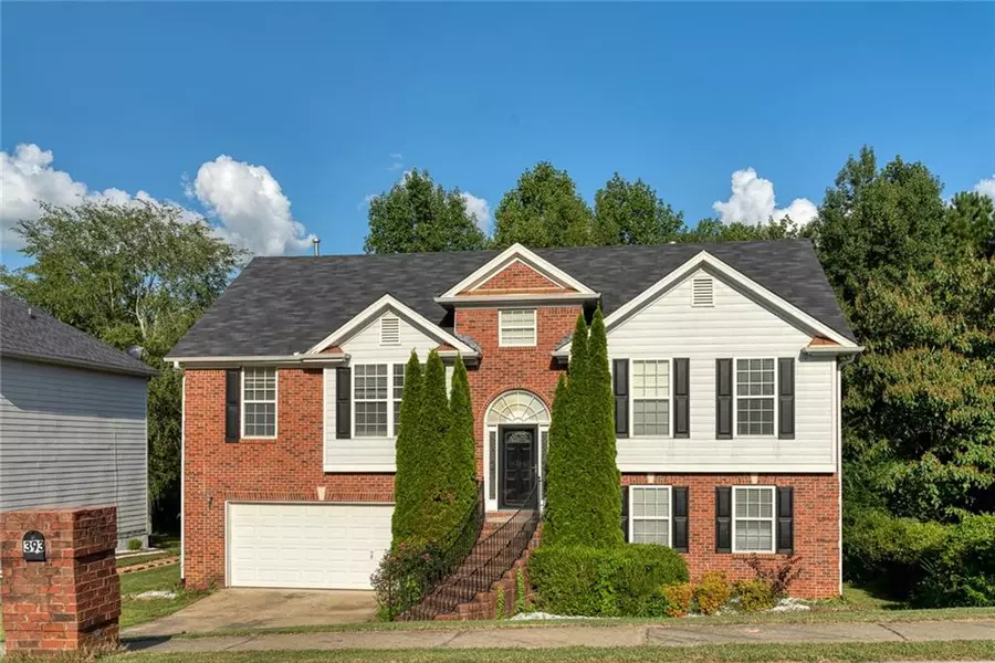 393 Macland Drive, Lawrenceville, GA 30045