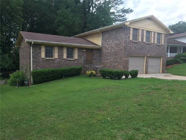 2249 Troutdale DR, Decatur, GA 30032