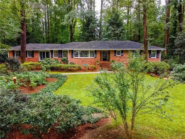 4554 Meadow Valley DR, Sandy Springs, GA 30342