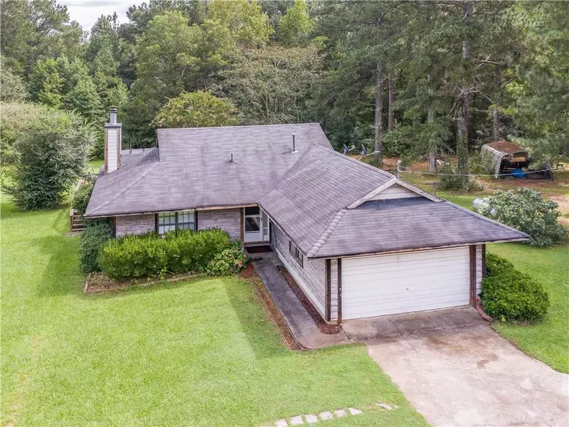 130 McIntosh TRL, Griffin, GA 30223