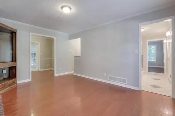 Roswell, GA 30075,985 Wordsworth DR
