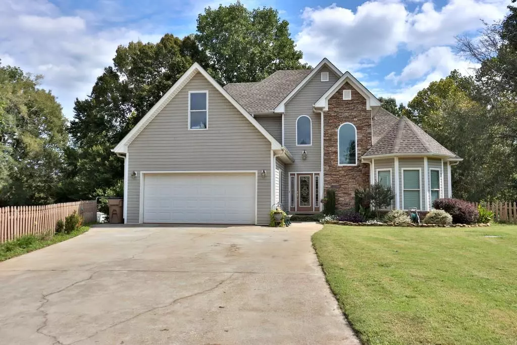 Winder, GA 30680,1065 River Bluff DR