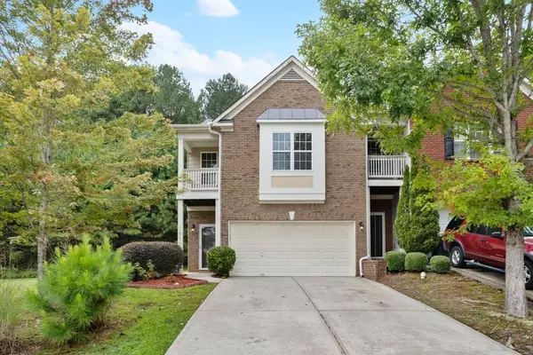 3852 Roses TRL, Fairburn, GA 30213