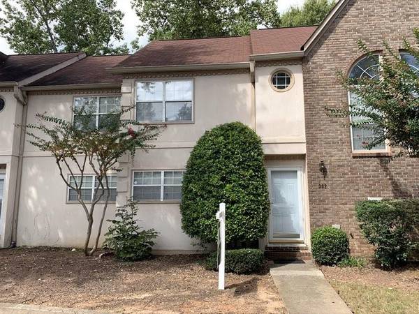 302 Bridge LN SE, Smyrna, GA 30082