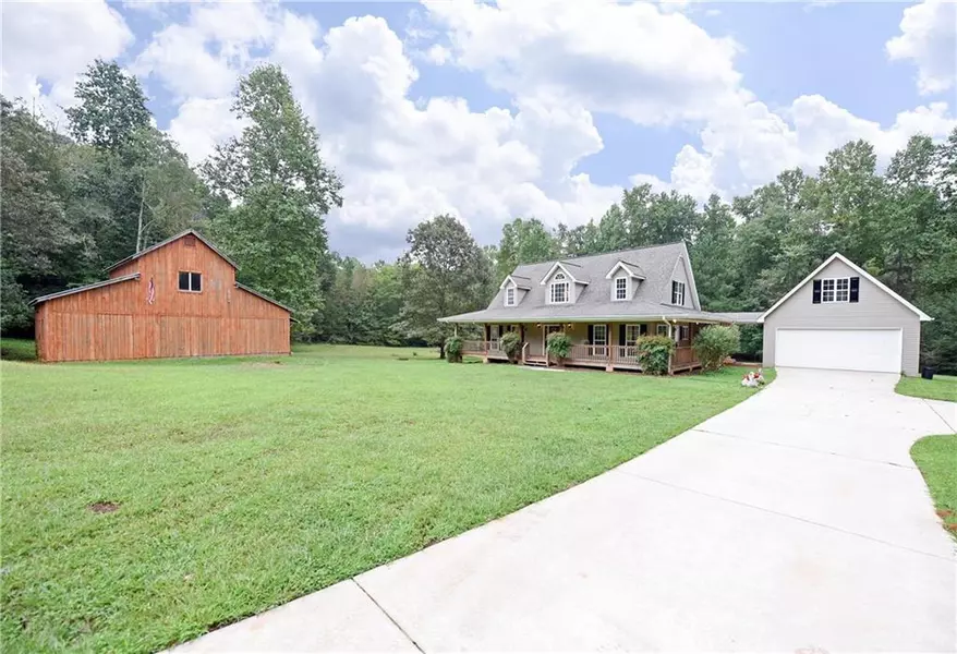 272 Ridge LN, Lula, GA 30554