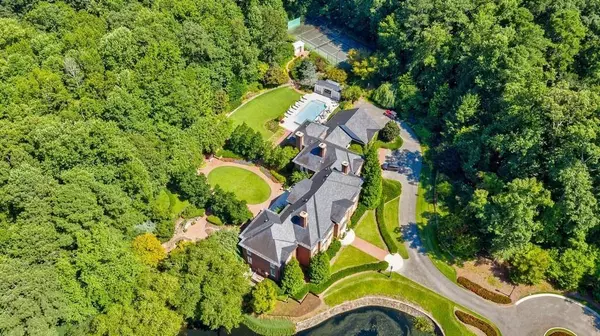 Atlanta, GA 30327,4615 Northside DR