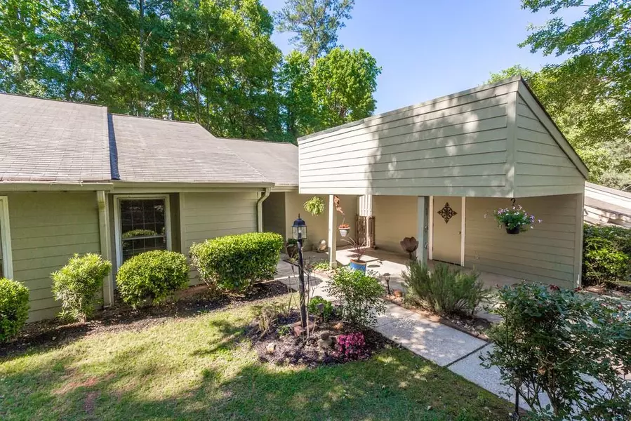 104 Weatherly WAY, Alpharetta, GA 30009