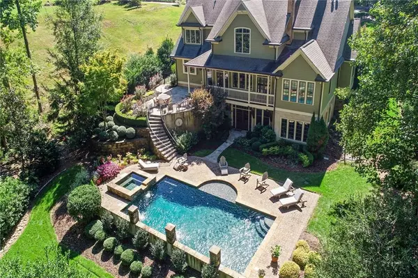 Sandy Springs, GA 30327,311 Londonberry RD