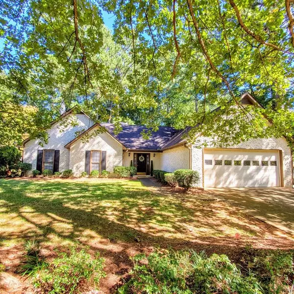 741 Creek TRL NW, Kennesaw, GA 30144