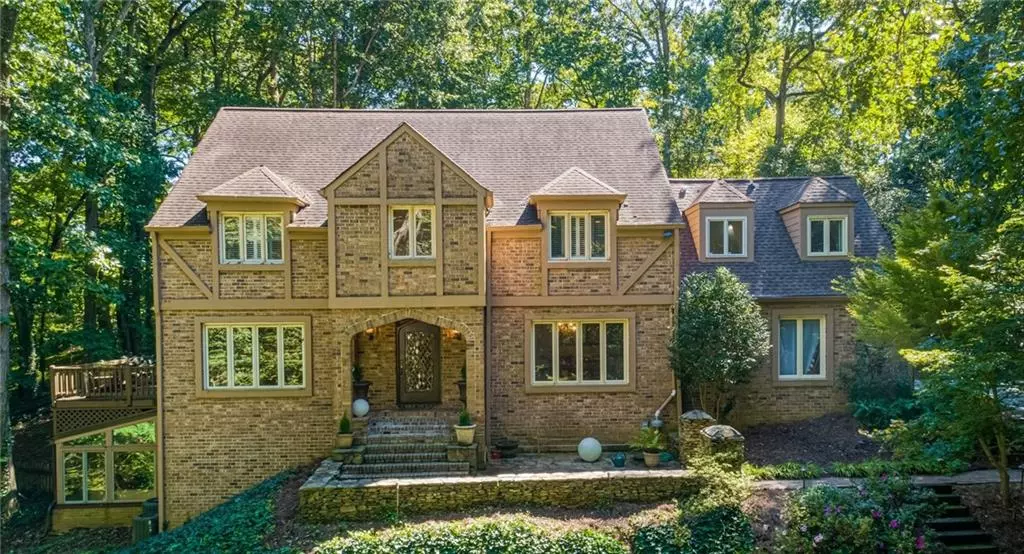 430 Huntcliff GN, Sandy Springs, GA 30350