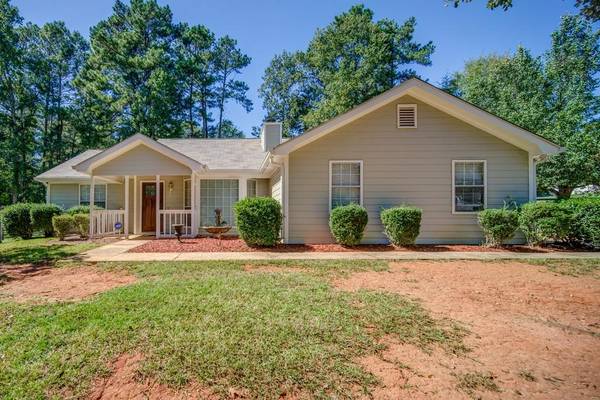 15 Cardinal CT, Covington, GA 30016