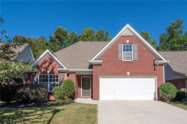 5621 Ashmoore CT, Flowery Branch, GA 30542