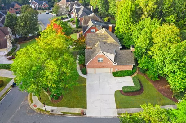 Alpharetta, GA 30022,335 Fairleaf CT