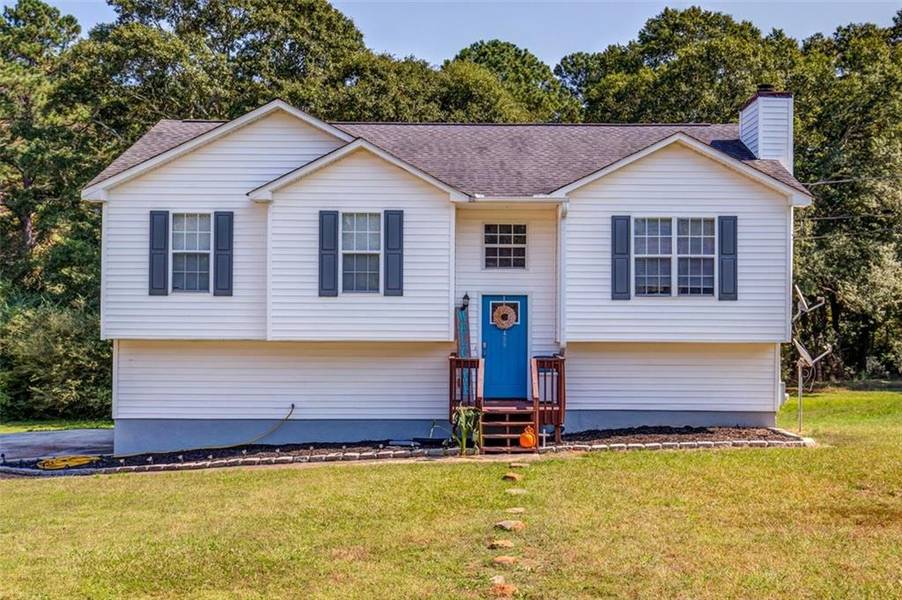 499 Natasha DR, Auburn, GA 30011