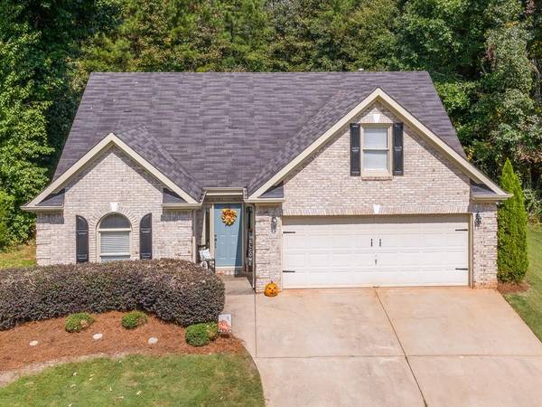 130 Stewart Hollow LN, Covington, GA 30016