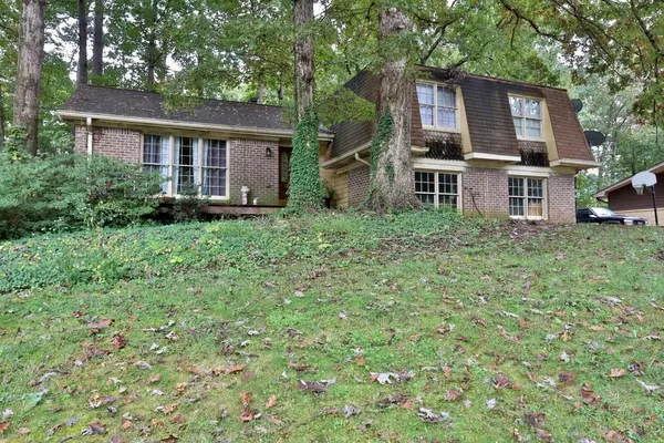 Lilburn, GA 30047,4146 White Oak LN SW